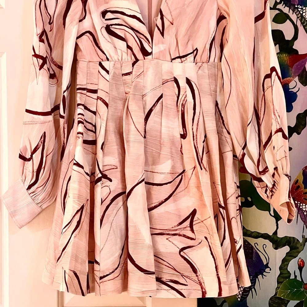 🌺🎉HP🎉🌺 NWT Aje Amelia Plunge Mini Dress Whimsical Dove - Picture 13 of 16